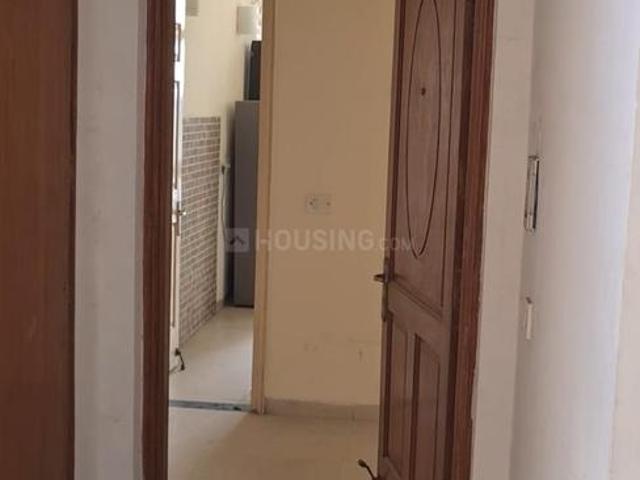 2 BHK Apartment in Sector 128 for rent Noida. The reference number is 20284309
