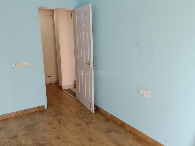 2 BHK Apartment in Sector 128 for rent Noida. The reference number is 20750700