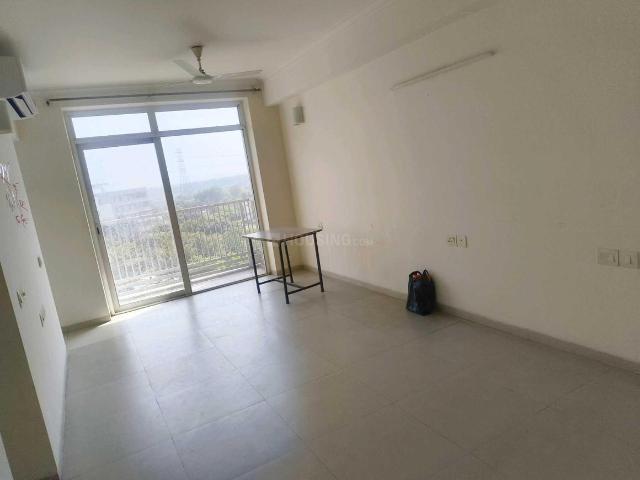 2 BHK Apartment in Sector 128 for resale Noida. The reference number is 20689245