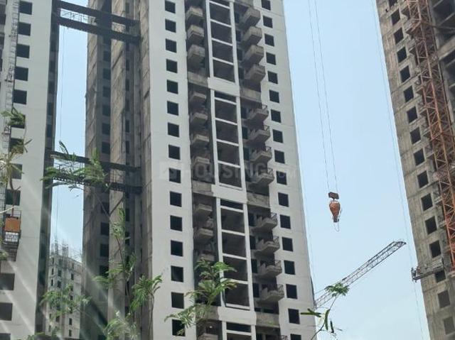 2 BHK Apartment in Sector 129 for resale Noida. The reference number is 20808867