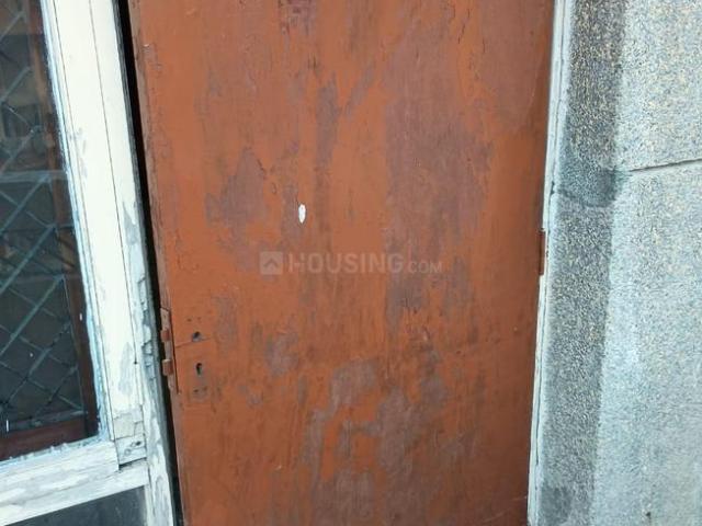 2 BHK Apartment in Sector 12 Dwarka for rent New Delhi. The reference number is 18955136