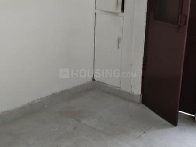 2 BHK Apartment in Sector 12 Dwarka for rent New Delhi. The reference number is 19249183