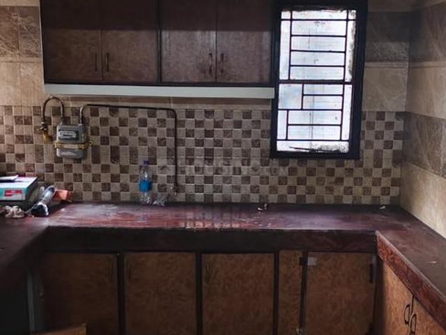 2 BHK Apartment in Sector 12 Dwarka for rent New Delhi. The reference number is 19334161