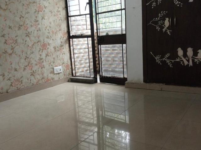 2 BHK Apartment in Sector 12 Dwarka for rent New Delhi. The reference number is 20840207