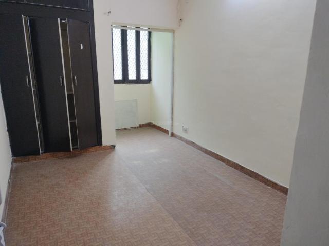 2 BHK Apartment in Sector 12 Dwarka for rent New Delhi. The reference number is 20194590