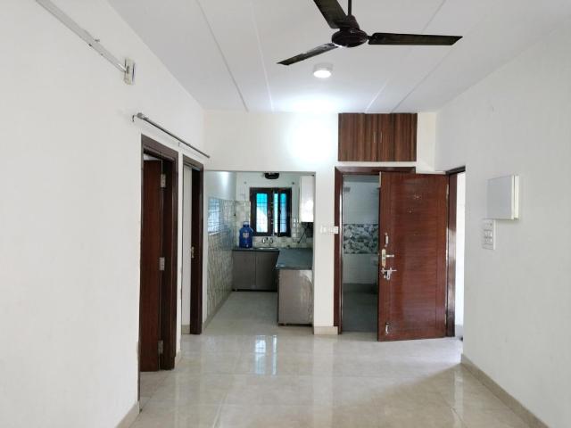 2 BHK Apartment in Sector 12 Dwarka for resale New Delhi. The reference number is 19692030