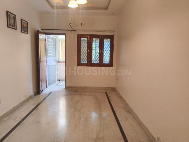 2 BHK Apartment in Sector 12 Dwarka for resale New Delhi. The reference number is 20001950