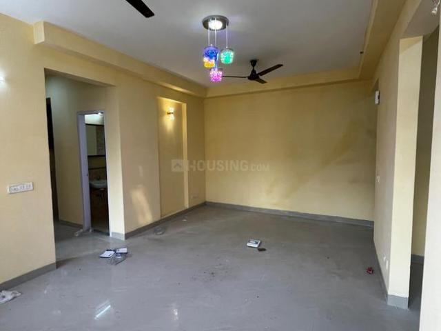 2 BHK Apartment in Sector 133 for rent Noida. The reference number is 19536160