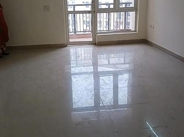 2 BHK Apartment in Sector 133 for rent Noida. The reference number is 20804432