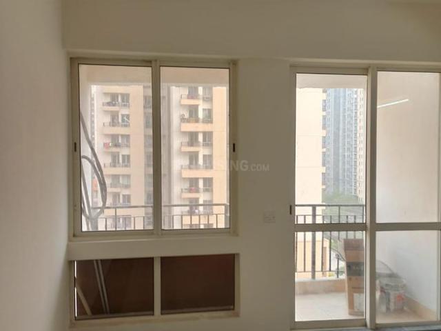 2 BHK Apartment in Sector 133 for resale Noida. The reference number is 15529962