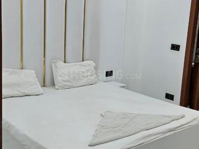 2 BHK Apartment in Sector 130 for rent Noida. The reference number is 20626957
