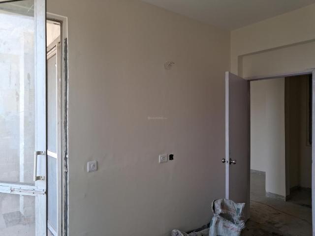 2 BHK Apartment in Sector 131 for rent Noida. The reference number is 19559297