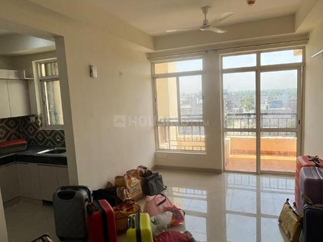 2 BHK Apartment in Sector 131 for rent Noida. The reference number is 20059482