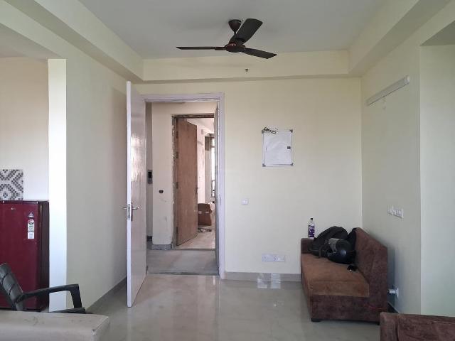 2 BHK Apartment in Sector 131 for rent Noida. The reference number is 20507814