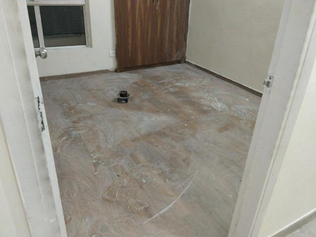 2 BHK Apartment in Sector 131 for rent Noida. The reference number is 20679353