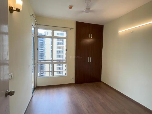 2 BHK Apartment in Sector 131 for rent Noida. The reference number is 20735951