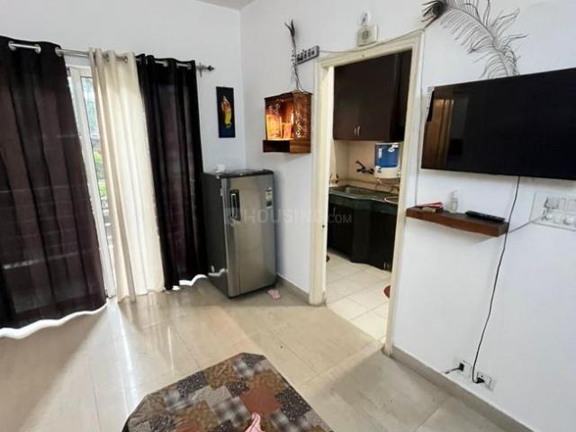 2 BHK Apartment in Sector 137 for rent Noida. The reference number is 18072525