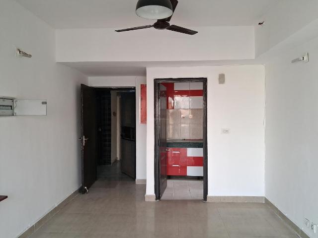 2 BHK Apartment in Sector 137 for rent Noida. The reference number is 18871565