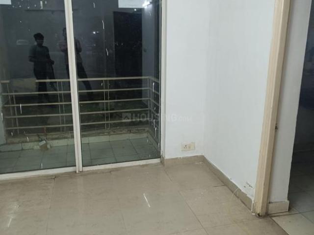 2 BHK Apartment in Sector 137 for rent Noida. The reference number is 19350065