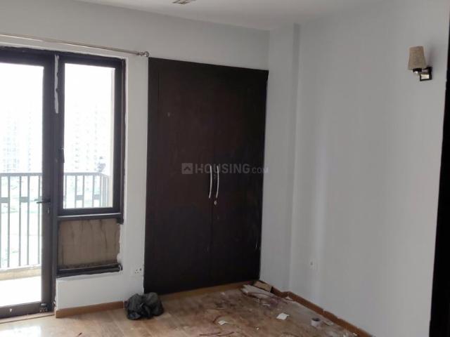 2 BHK Apartment in Sector 137 for rent Noida. The reference number is 19761272
