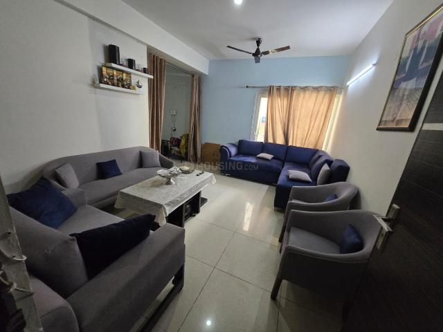 2 BHK Apartment in Sector 137 for rent Noida. The reference number is 19909578