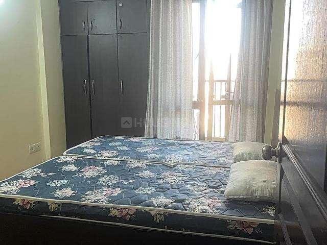 2 BHK Apartment in Sector 137 for rent Noida. The reference number is 19918129