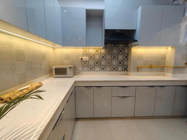 2 BHK Apartment in Sector 137 for rent Noida. The reference number is 19935243