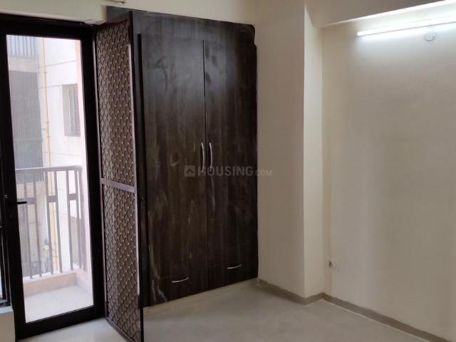 2 BHK Apartment in Sector 137 for rent Noida. The reference number is 20054080