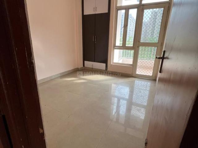 2 BHK Apartment in Sector 137 for rent Noida. The reference number is 20093524