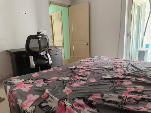 2 BHK Apartment in Sector 137 for rent Noida. The reference number is 20143713