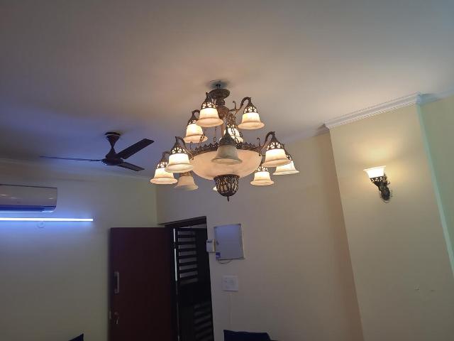 2 BHK Apartment in Sector 137 for rent Noida. The reference number is 20155961
