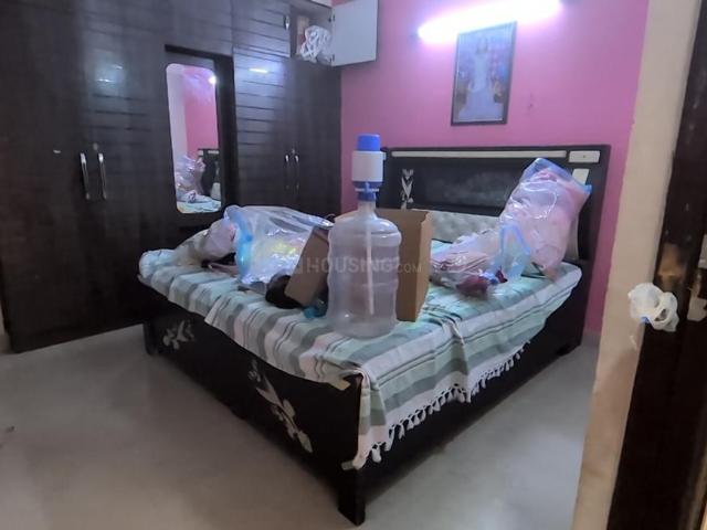 2 BHK Apartment in Sector 137 for rent Noida. The reference number is 20271830