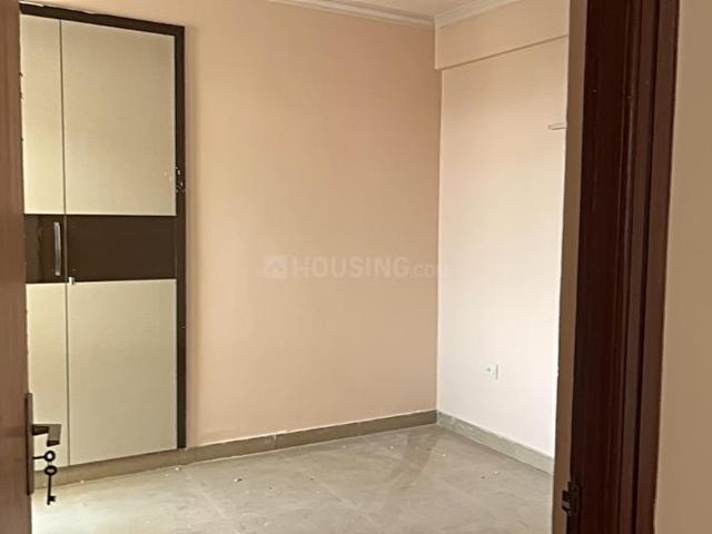 2 BHK Apartment in Sector 137 for rent Noida. The reference number is 20208008