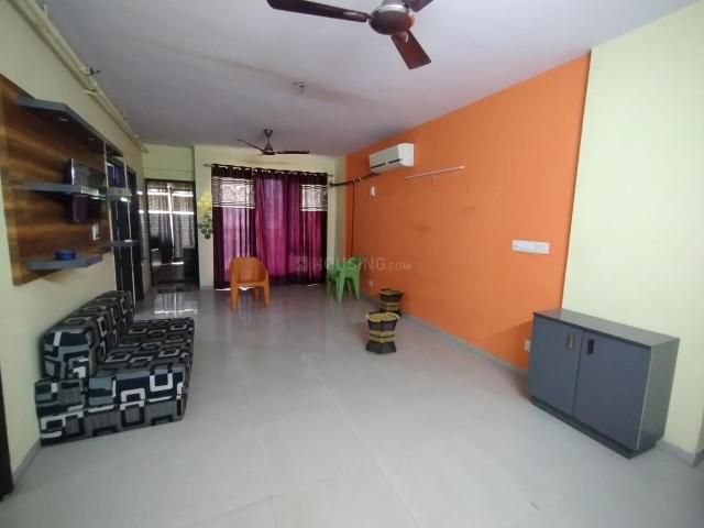 2 BHK Apartment in Sector 137 for rent Noida. The reference number is 20359843