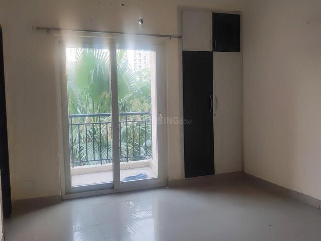 2 BHK Apartment in Sector 137 for rent Noida. The reference number is 20367602