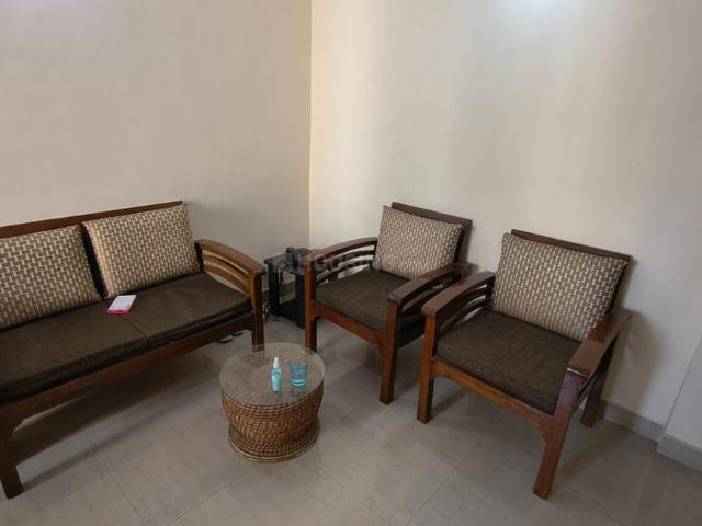 2 BHK Apartment in Sector 137 for rent Noida. The reference number is 20321378