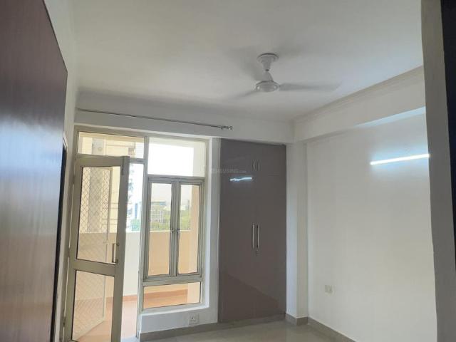 2 BHK Apartment in Sector 137 for rent Noida. The reference number is 20514901