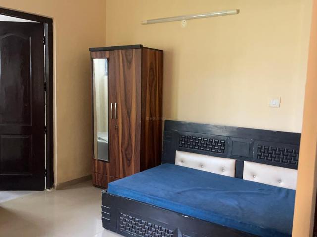 2 BHK Apartment in Sector 137 for rent Noida. The reference number is 20666958