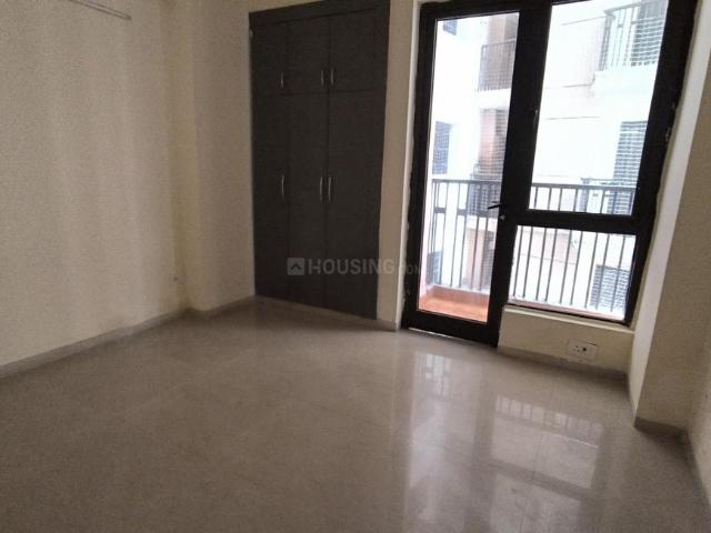 2 BHK Apartment in Sector 137 for rent Noida. The reference number is 20681496