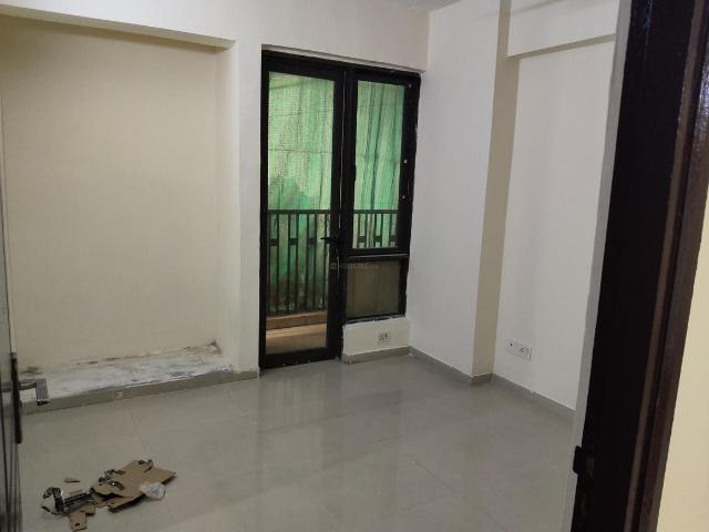 2 BHK Apartment in Sector 137 for rent Noida. The reference number is 20608475