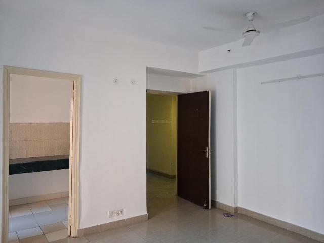 2 BHK Apartment in Sector 137 for rent Noida. The reference number is 20638493