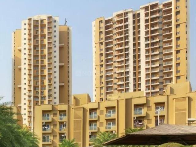 2 BHK Apartment in Sector 137 for rent Noida. The reference number is 20770193