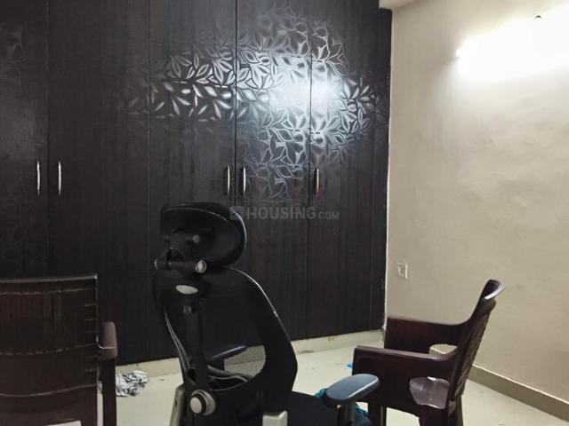 2 BHK Apartment in Sector 137 for rent Noida. The reference number is 20793358