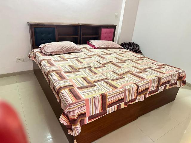 2 BHK Apartment in Sector 137 for rent Noida. The reference number is 20704686