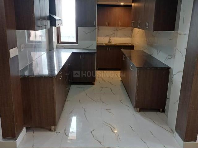 2 BHK Apartment in Sector 137 for rent Noida. The reference number is 20963238
