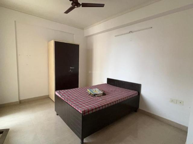 2 BHK Apartment in Sector 137 for rent Noida. The reference number is 20933567