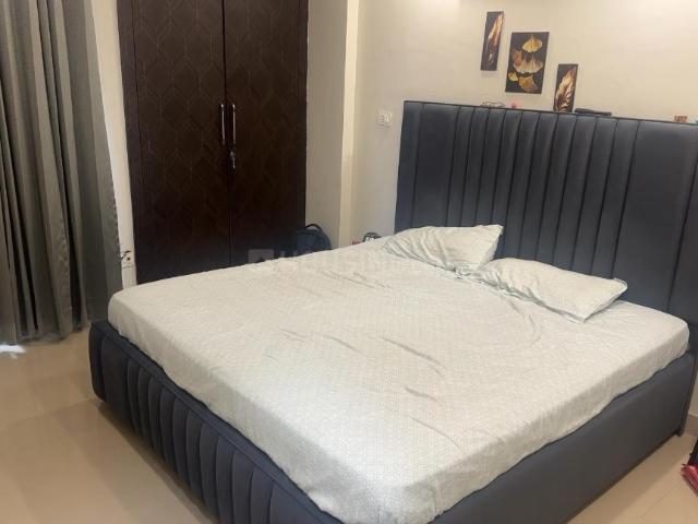 2 BHK Apartment in Sector 137 for resale Noida. The reference number is 20739504