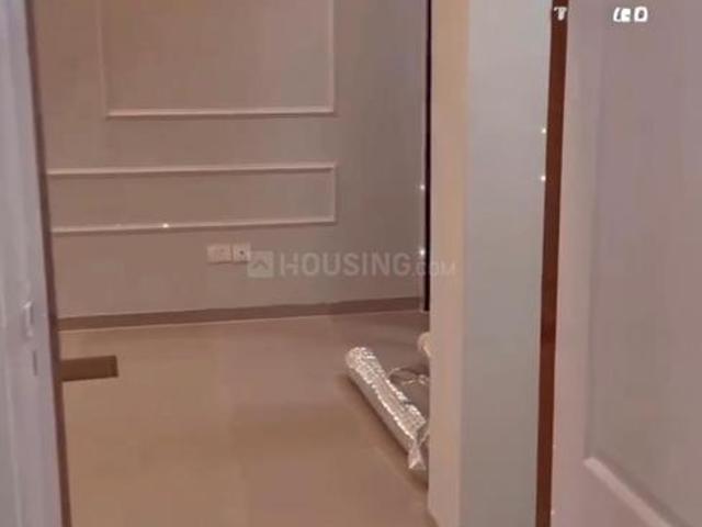 2 BHK Apartment in Sector 137 for resale Noida. The reference number is 20730052