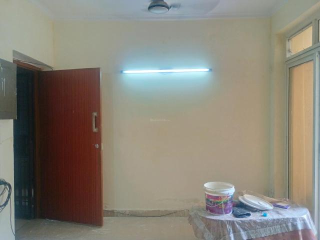 2 BHK Apartment in Sector 137 for resale Noida. The reference number is 5311844
