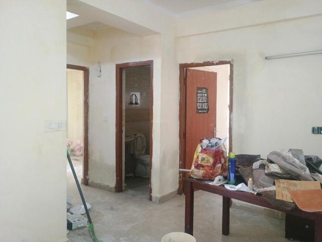 2 BHK Apartment in Sector 137 for resale Noida. The reference number is 9481009
